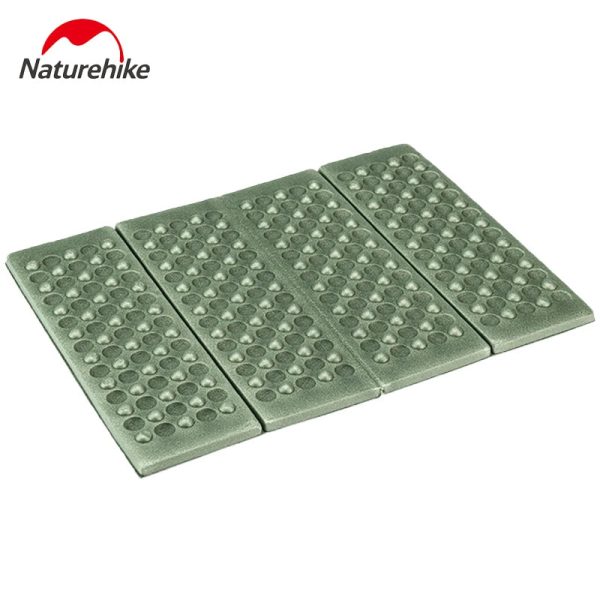 Petit Tapis de Camping en action